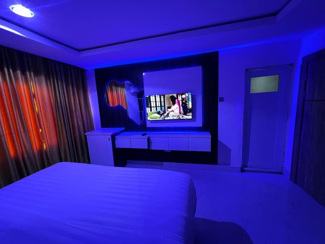 Villa Palazzo Hotel 2 伊凯贾 外观 照片