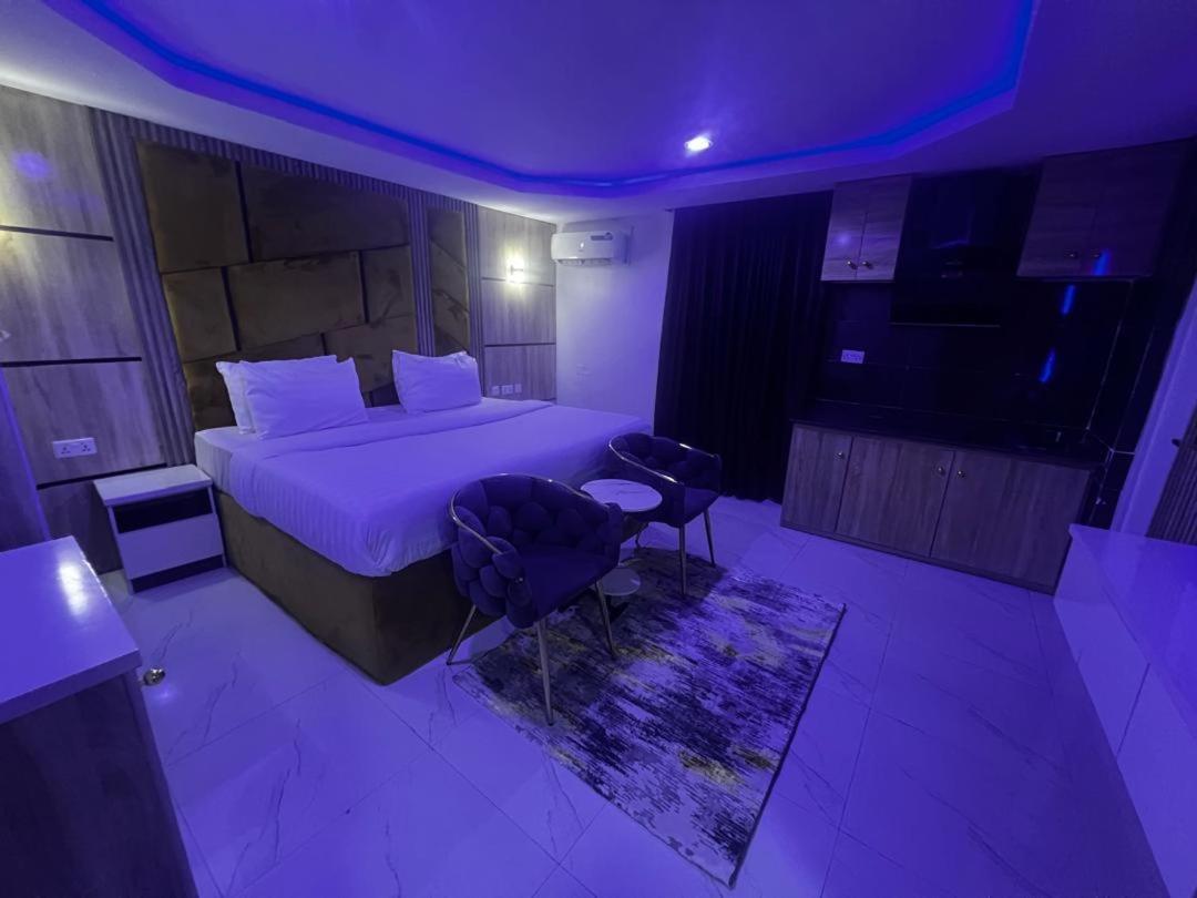 Villa Palazzo Hotel 2 伊凯贾 外观 照片